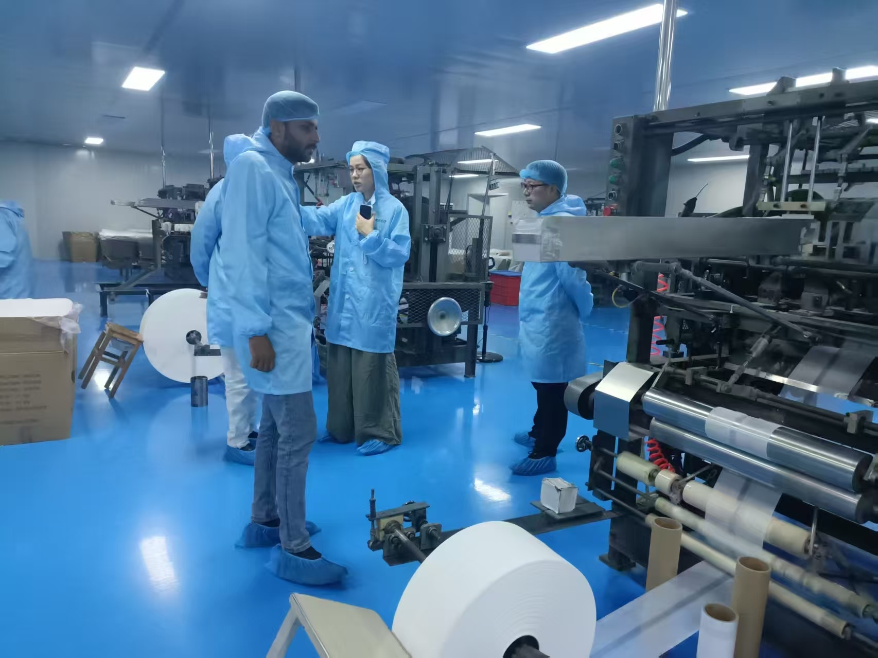 Delegația din Uganda vizitează facilitatea HaorUnmed, consolidând încrederea și parteneriatul