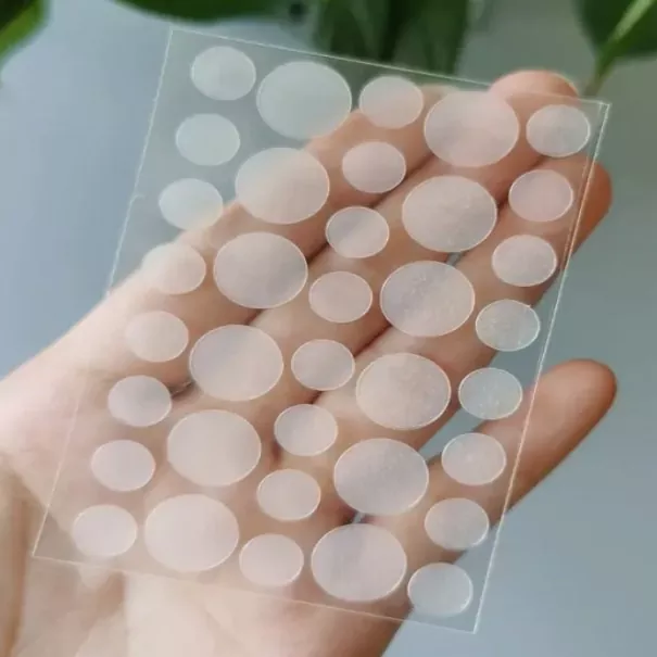 Plasturi pentru acnee